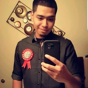 Meet your Posher, Christopher